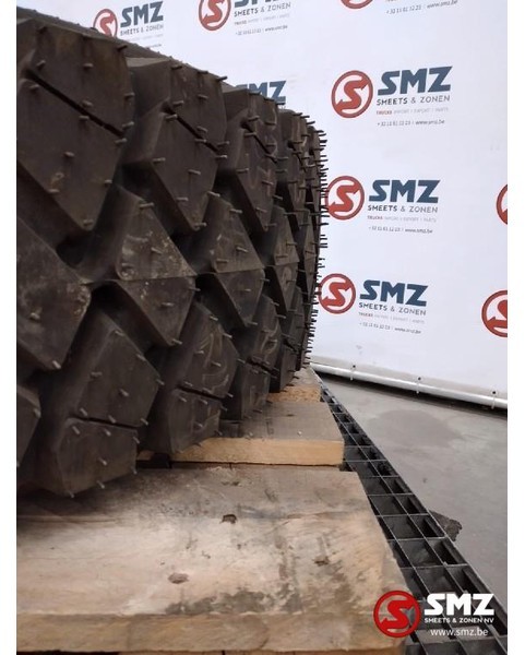 Michelin Occ Band 295/80R22.5 Michelin - Pneu de Caminhão: foto 2 Michelin Occ Band 295/80R22.5 Michelin - Pneu de Caminhão: foto 2