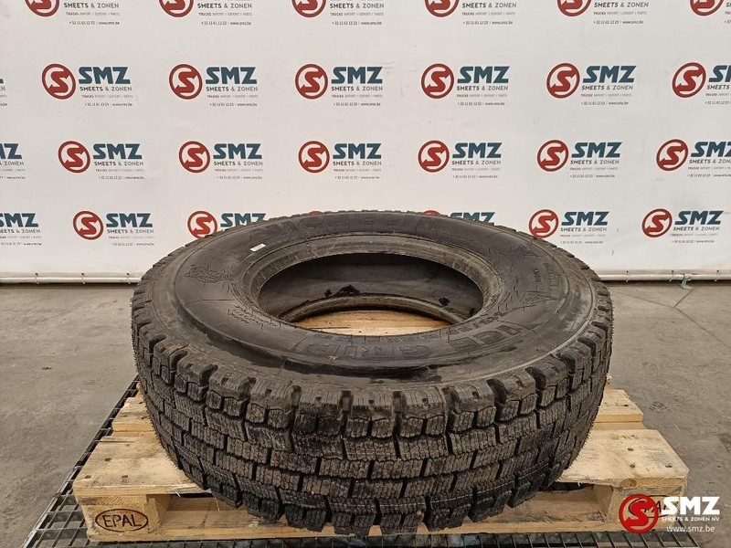 Michelin Occ Band 315/80R22.5 Michelin - Pneu de Caminhão: foto 1 Michelin Occ Band 315/80R22.5 Michelin - Pneu de Caminhão: foto 1