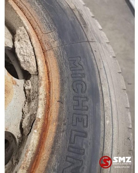 Michelin Occ Band 9.00r22.5 Michelin xza - Pneu de Caminhão: foto 3 Michelin Occ Band 9.00r22.5 Michelin xza - Pneu de Caminhão: foto 3