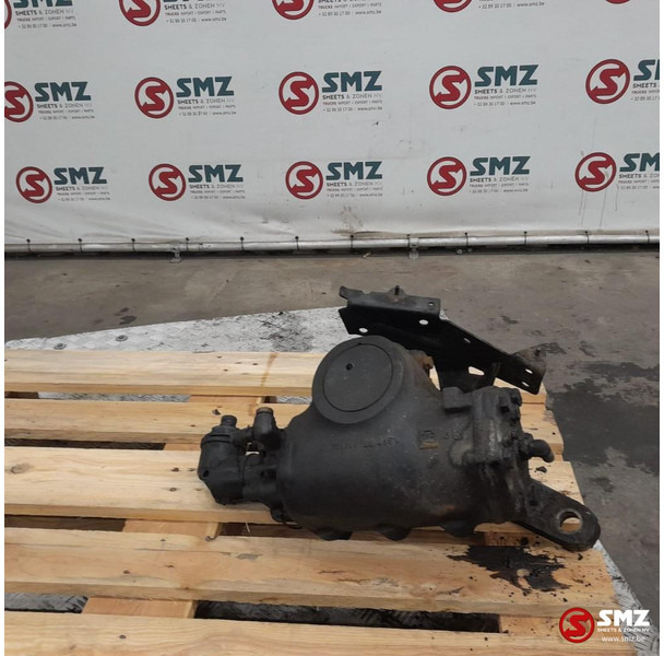 Renault Occ Stuurhuis Renault - Caixa de direção de Caminhão: foto 2 Renault Occ Stuurhuis Renault - Caixa de direção de Caminhão: foto 2