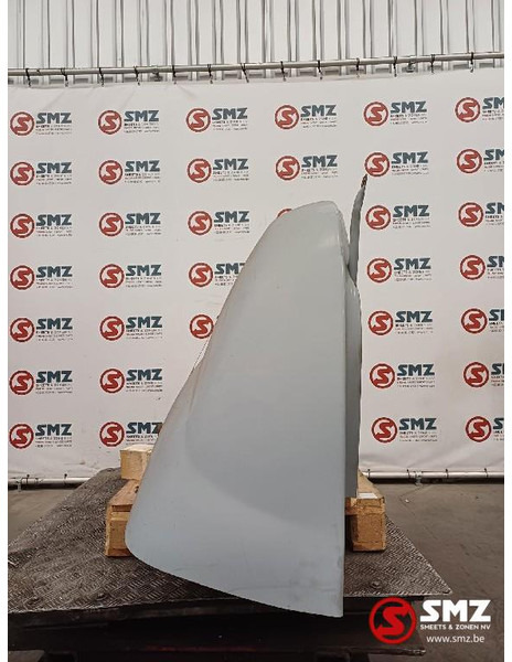 Renault Occ dakspoiler Renault - Aerodinâmica/ Aerofólio de Caminhão: foto 3 Renault Occ dakspoiler Renault - Aerodinâmica/ Aerofólio de Caminhão: foto 3