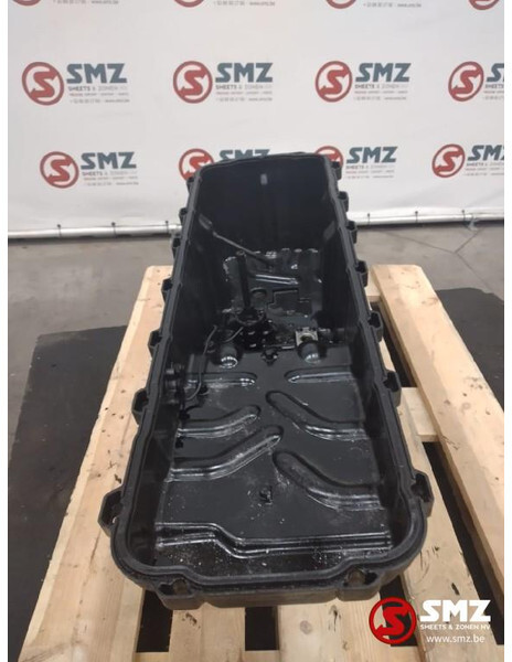 Renault Occ oliecarter Renault - Volvo - Cárter de Caminhão: foto 3 Renault Occ oliecarter Renault - Volvo - Cárter de Caminhão: foto 3