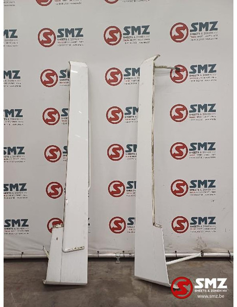 Renault Occ set cabinespoilers L/R Renault - Aerodinâmica/ Aerofólio de Caminhão: foto 1 Renault Occ set cabinespoilers L/R Renault - Aerodinâmica/ Aerofólio de Caminhão: foto 1