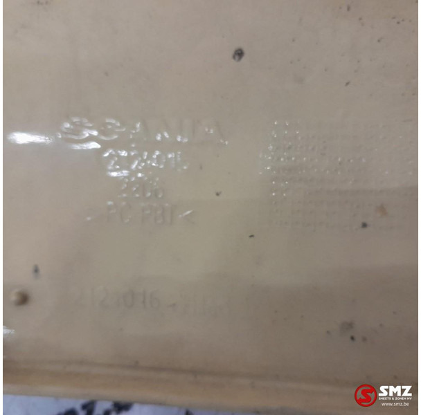 Scania Occ koplamphoek Scania links - Para-choque de Caminhão: foto 3 Scania Occ koplamphoek Scania links - Para-choque de Caminhão: foto 3