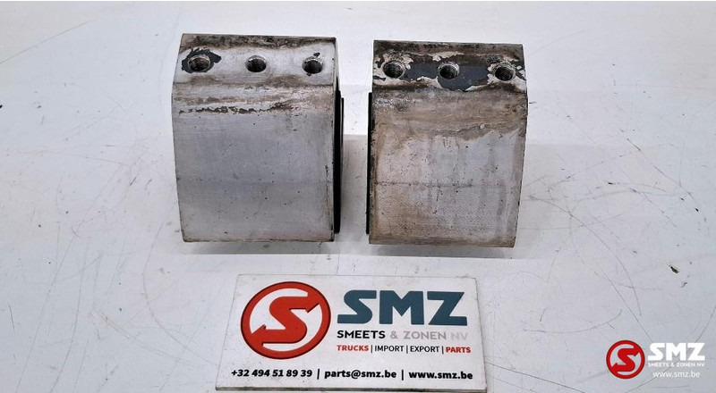 Scania Occ set motorsteunen Scania - Suporte de motor de Caminhão: foto 5 Scania Occ set motorsteunen Scania - Suporte de motor de Caminhão: foto 5