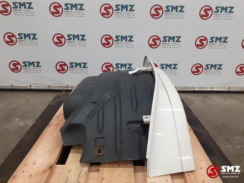 Scania Occ spatbord vooraan links Scania - Carroceria e exterior de Caminhão: foto 4 Scania Occ spatbord vooraan links Scania - Carroceria e exterior de Caminhão: foto 4