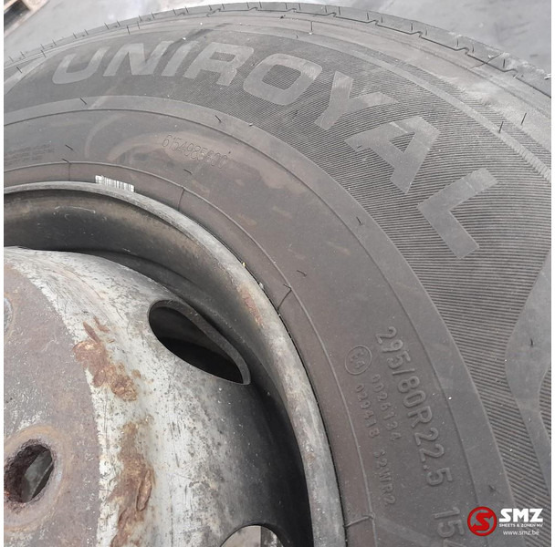Uniroyal Occ vrachtwagenband 295/80R22.5 154/149M Uniroyal - Pneu de Caminhão: foto 2 Uniroyal Occ vrachtwagenband 295/80R22.5 154/149M Uniroyal - Pneu de Caminhão: foto 2