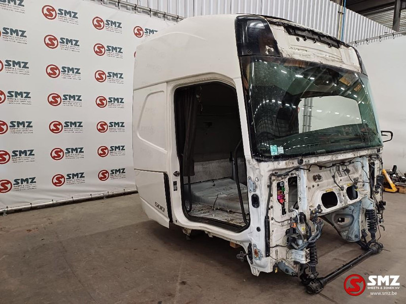 Volvo Occ Cabine Volvo FH4 met schade - Cabine e interior de Caminhão: foto 3 Volvo Occ Cabine Volvo FH4 met schade - Cabine e interior de Caminhão: foto 3