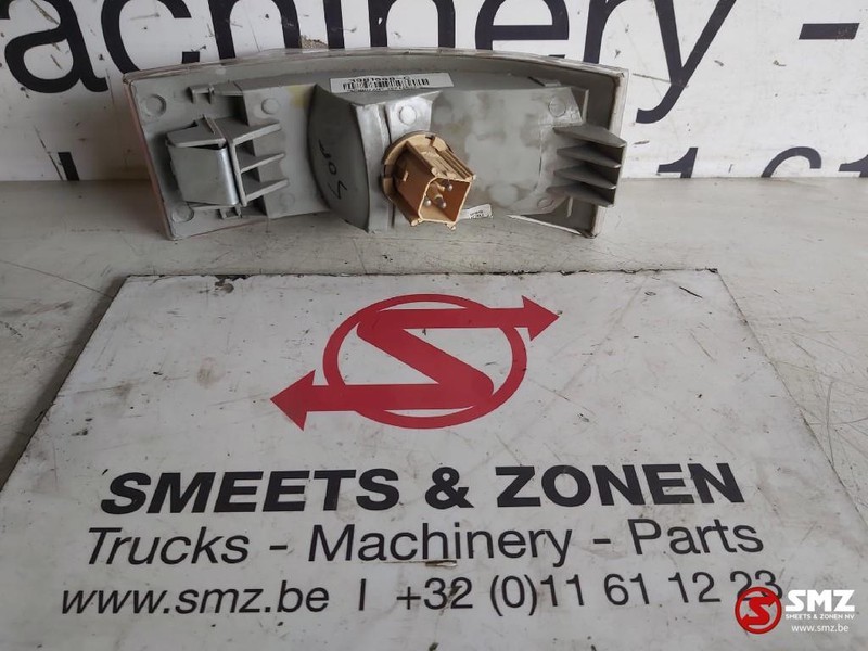 Volvo Occ knipperlicht Volvo FH12/FH16/FM12 - Iluminação de Caminhão: foto 2 Volvo Occ knipperlicht Volvo FH12/FH16/FM12 - Iluminação de Caminhão: foto 2