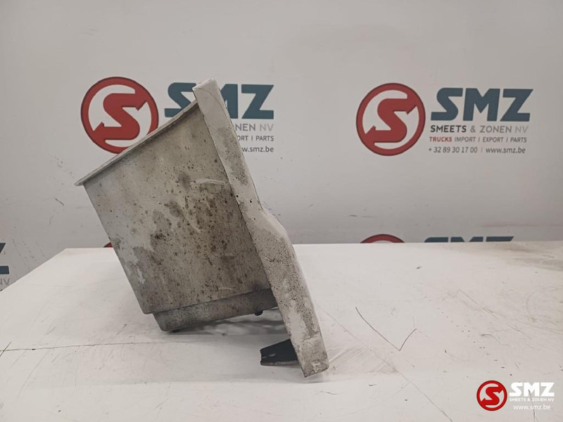 Volvo Occ opstaptrede rechts Volvo - Cabine e interior de Caminhão: foto 3 Volvo Occ opstaptrede rechts Volvo - Cabine e interior de Caminhão: foto 3