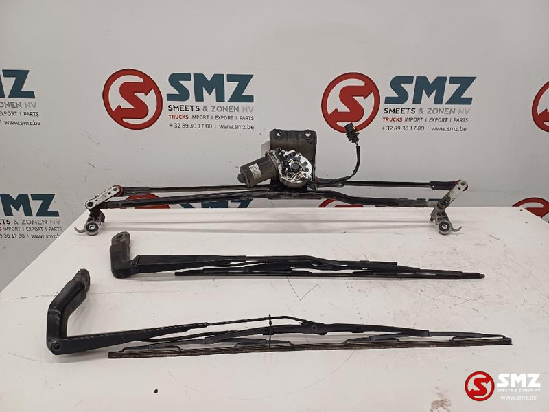 Volvo Occ ruitenwissermechanisme + ruitenwissermotor Vol - Limpador de pára-brisa de Caminhão: foto 1 Volvo Occ ruitenwissermechanisme + ruitenwissermotor Vol - Limpador de pára-brisa de Caminhão: foto 1