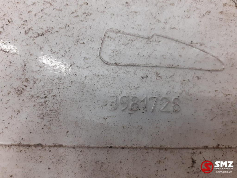 Volvo Occ zijdakspoiler rechts Volvo - Aerodinâmica/ Aerofólio de Caminhão: foto 3 Volvo Occ zijdakspoiler rechts Volvo - Aerodinâmica/ Aerofólio de Caminhão: foto 3