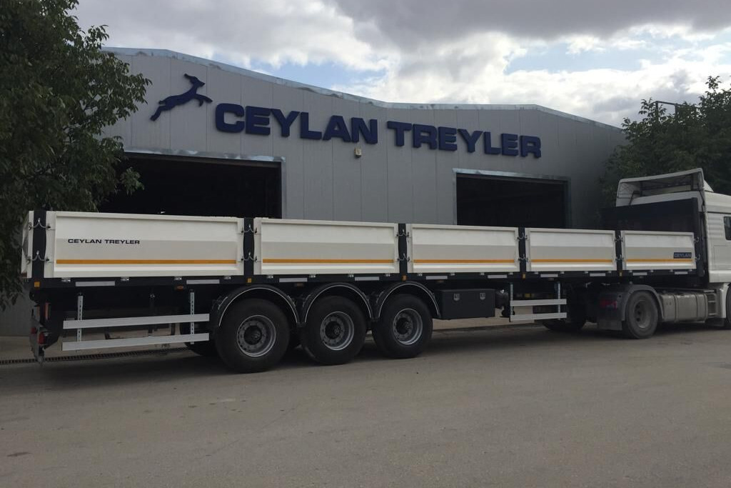 CEYLAN 3 AXLES FLATBED&PLATFORM WITH SIDE COVER - Semi-reboque plataforma/ Caixa aberta: foto 3 CEYLAN 3 AXLES FLATBED&PLATFORM WITH SIDE COVER - Semi-reboque plataforma/ Caixa aberta: foto 3