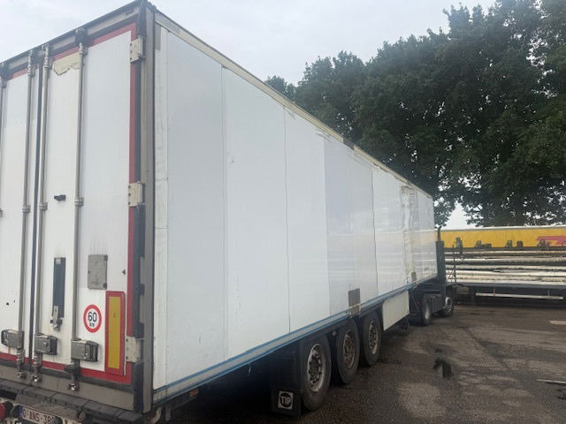 Schmitz Cargobull Vleeshanger Schade - Semireboque frigorífico: foto 4 Schmitz Cargobull Vleeshanger Schade - Semireboque frigorífico: foto 4