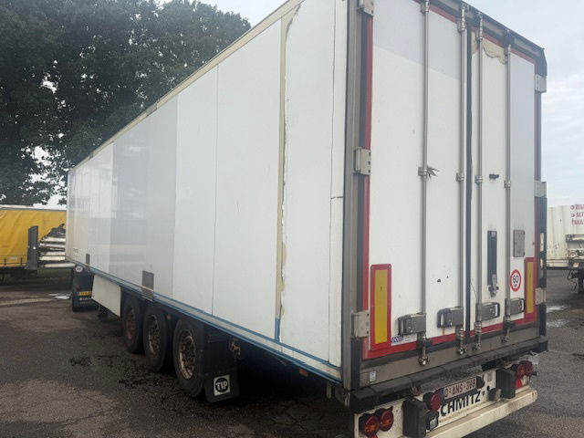Schmitz Cargobull Vleeshanger Schade - Semireboque frigorífico: foto 2 Schmitz Cargobull Vleeshanger Schade - Semireboque frigorífico: foto 2
