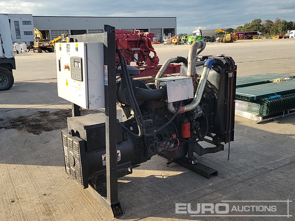 100kVA Generator, Iveco Engine - Gerador elétrico: foto 5 100kVA Generator, Iveco Engine - Gerador elétrico: foto 5