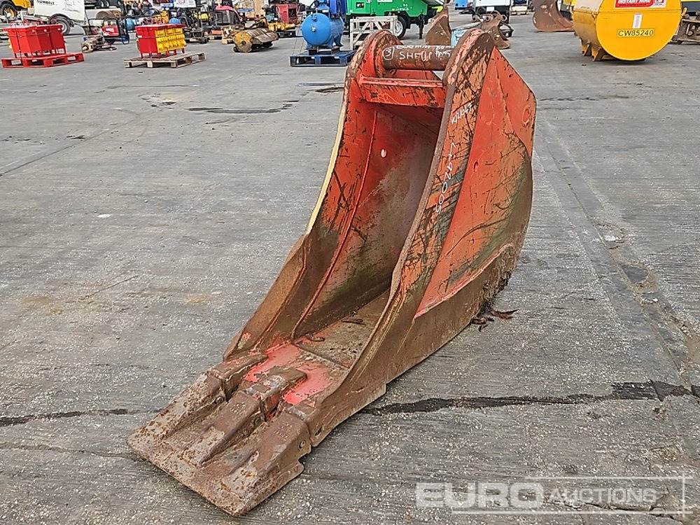 18" Digging Bucket 80mm Pin to suit 20 Ton Excavator - Balde: foto 1 18" Digging Bucket 80mm Pin to suit 20 Ton Excavator - Balde: foto 1