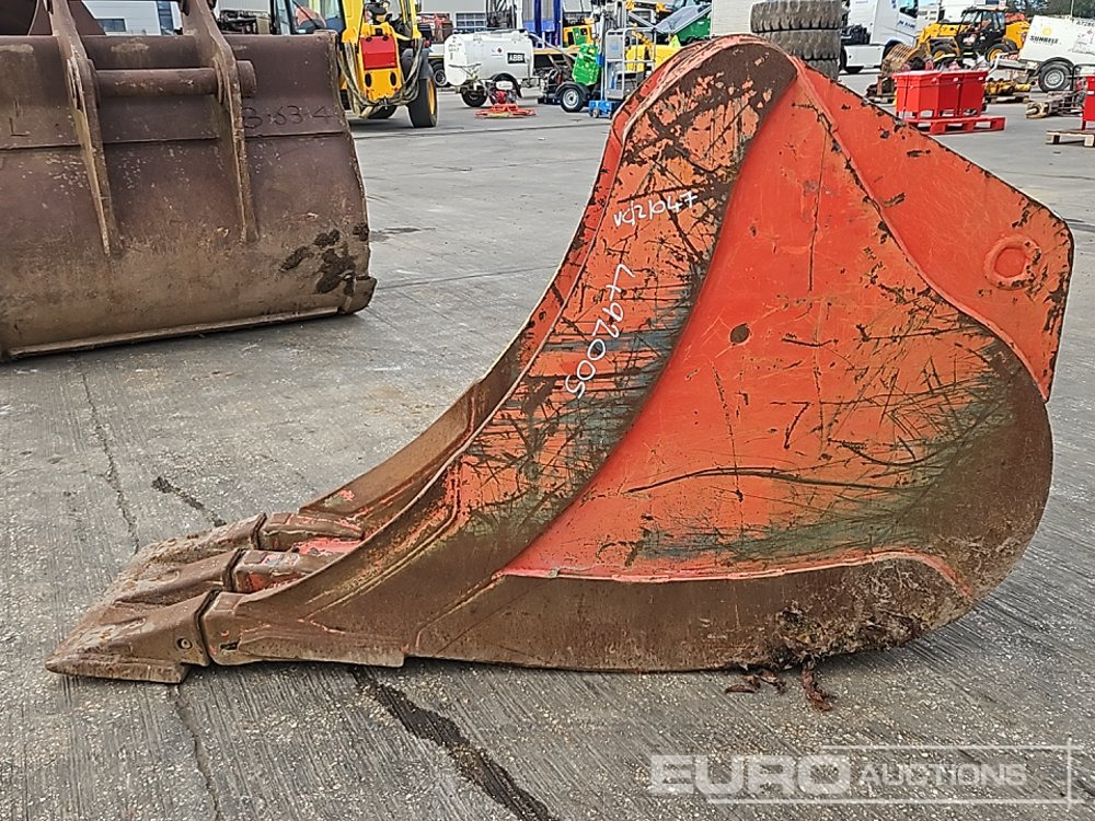 18" Digging Bucket 80mm Pin to suit 20 Ton Excavator - Balde: foto 2 18" Digging Bucket 80mm Pin to suit 20 Ton Excavator - Balde: foto 2