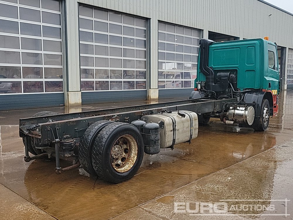 2005 DAF CF65.220 - Caminhão chassi: foto 5 2005 DAF CF65.220 - Caminhão chassi: foto 5