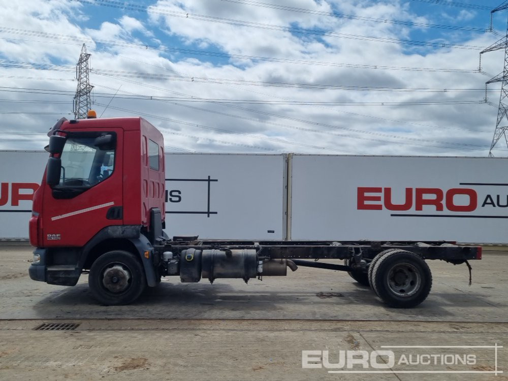 2009 DAF LF45.140 - Caminhão chassi: foto 2 2009 DAF LF45.140 - Caminhão chassi: foto 2