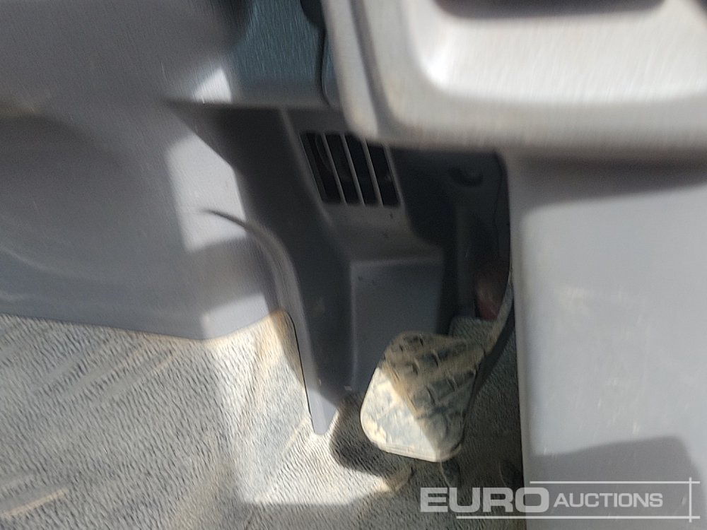 Caminhão tanque 2009 DAF LF45.160: foto 28