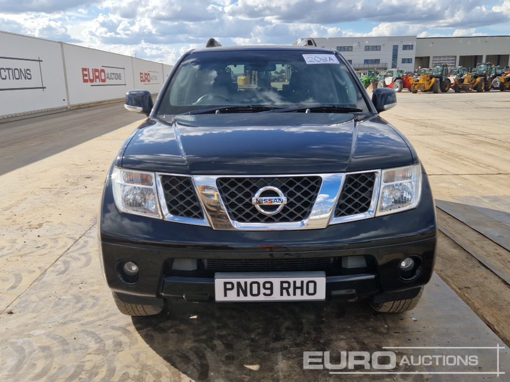 SUV 2009 Nissan Pathfinder: foto 8