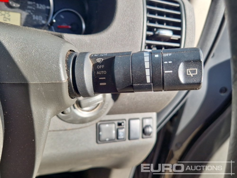 SUV 2009 Nissan Pathfinder: foto 34
