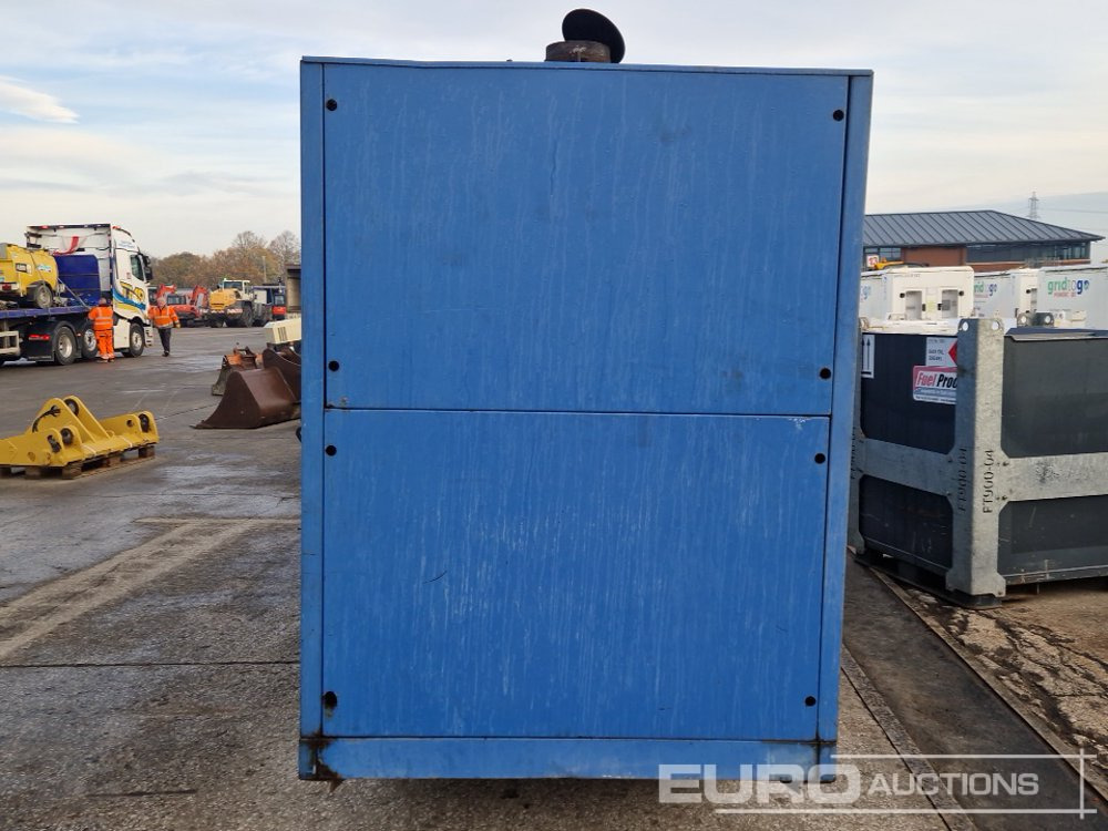 2010 SDMO V275C2 - Gerador elétrico: foto 2 2010 SDMO V275C2 - Gerador elétrico: foto 2