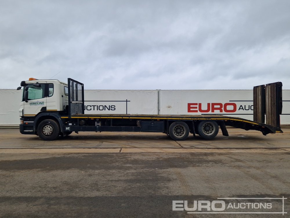 2010 Scania P320 - Camião de caixa aberta/ Plataforma: foto 2 2010 Scania P320 - Camião de caixa aberta/ Plataforma: foto 2