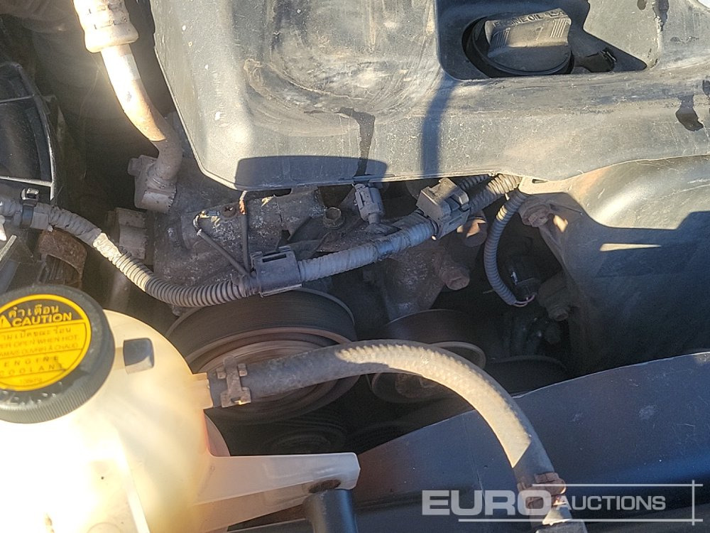 Pick-up 2010 Toyota Hilux Invincible: foto 22