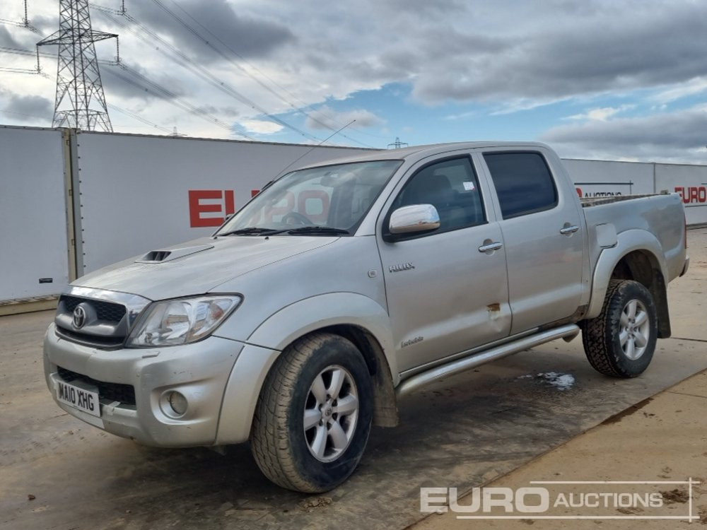 2010 Toyota Hilux Invincible - Pick-up: foto 2 2010 Toyota Hilux Invincible - Pick-up: foto 2