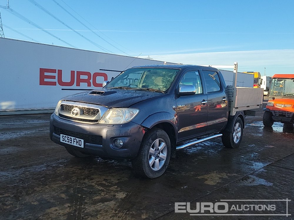 2010 Toyota Hilux Invincible - Pick-up: foto 1 2010 Toyota Hilux Invincible - Pick-up: foto 1