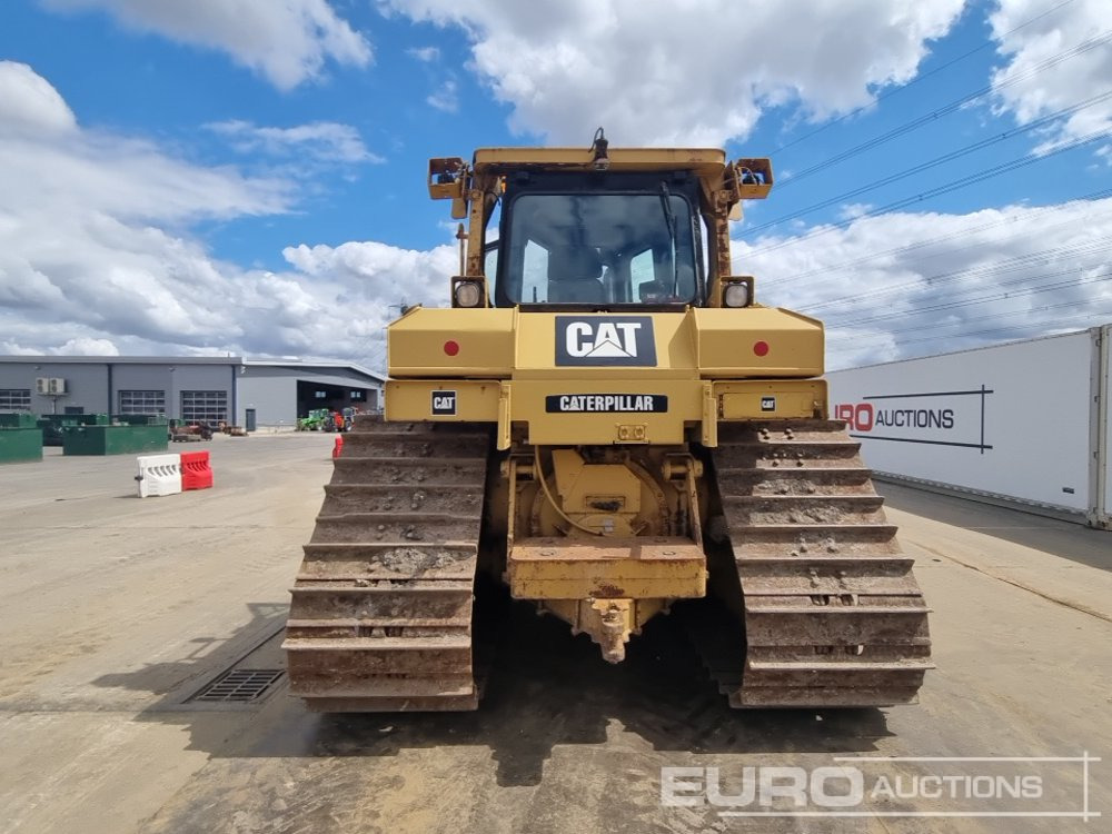 2011 CAT D6T - Buldôzer: foto 4 2011 CAT D6T - Buldôzer: foto 4