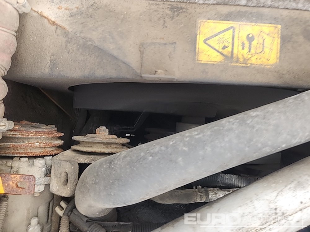 Escavadora de rastos 2011 JCB JS145HRC: foto 25