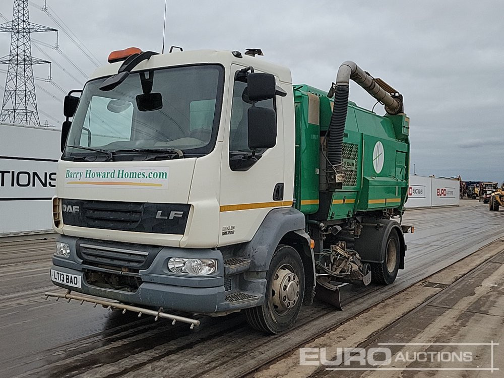 2013 DAF 55.220 - Varredora urbana: foto 1 2013 DAF 55.220 - Varredora urbana: foto 1
