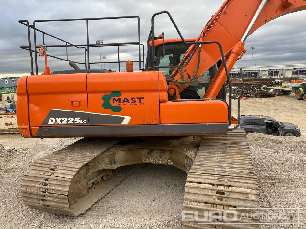 2013 Doosan DX225LC - Escavadora de rastos: foto 1 2013 Doosan DX225LC - Escavadora de rastos: foto 1