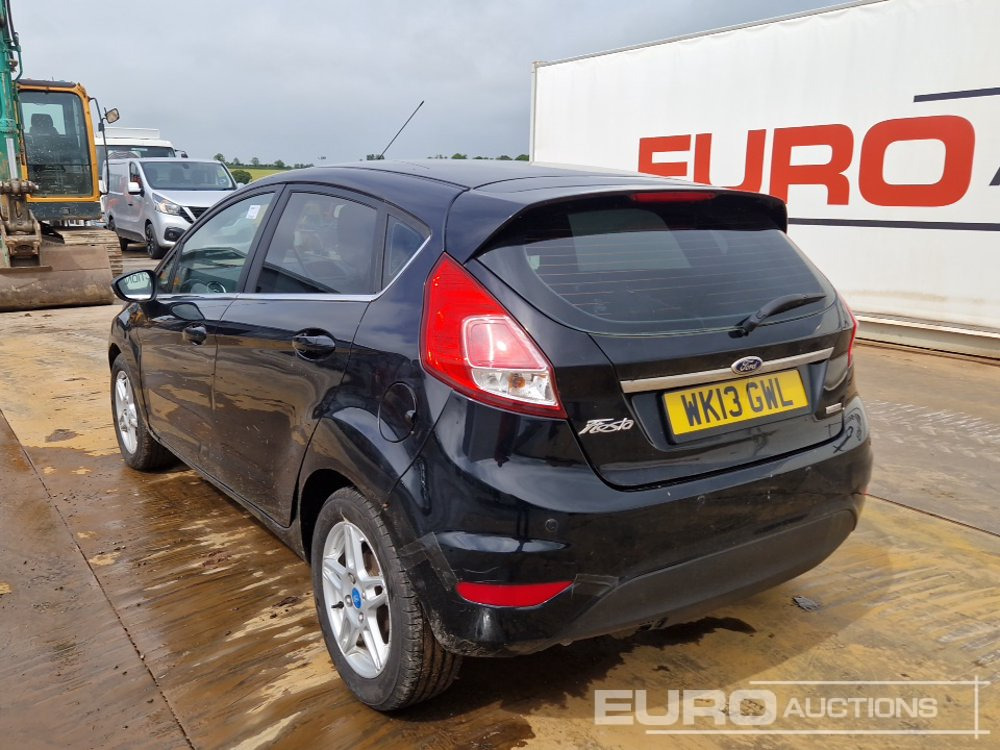 2013 Ford Fiesta - Automóvel: foto 3 2013 Ford Fiesta - Automóvel: foto 3