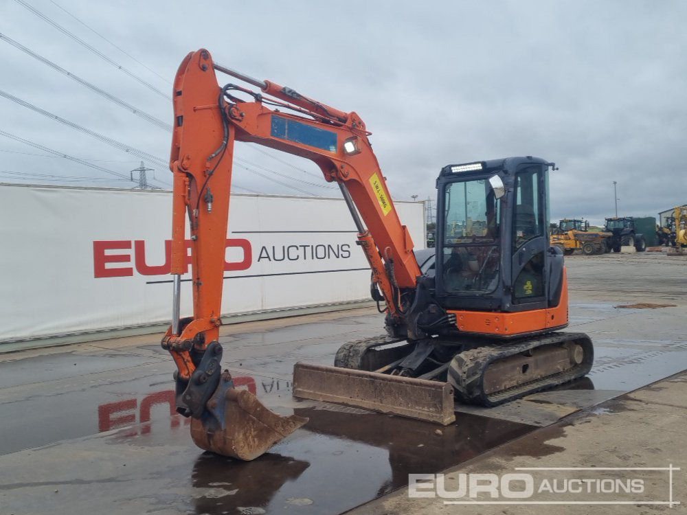 2013 Hitachi ZX60USB-3 CLR - Mini escavadeira: foto 1 2013 Hitachi ZX60USB-3 CLR - Mini escavadeira: foto 1