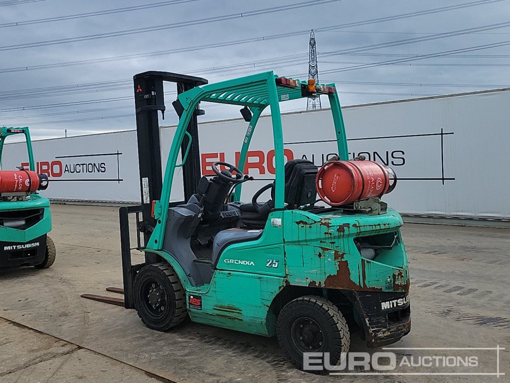 2013 Mitsubishi FG25N - Empilhadeira: foto 3 2013 Mitsubishi FG25N - Empilhadeira: foto 3