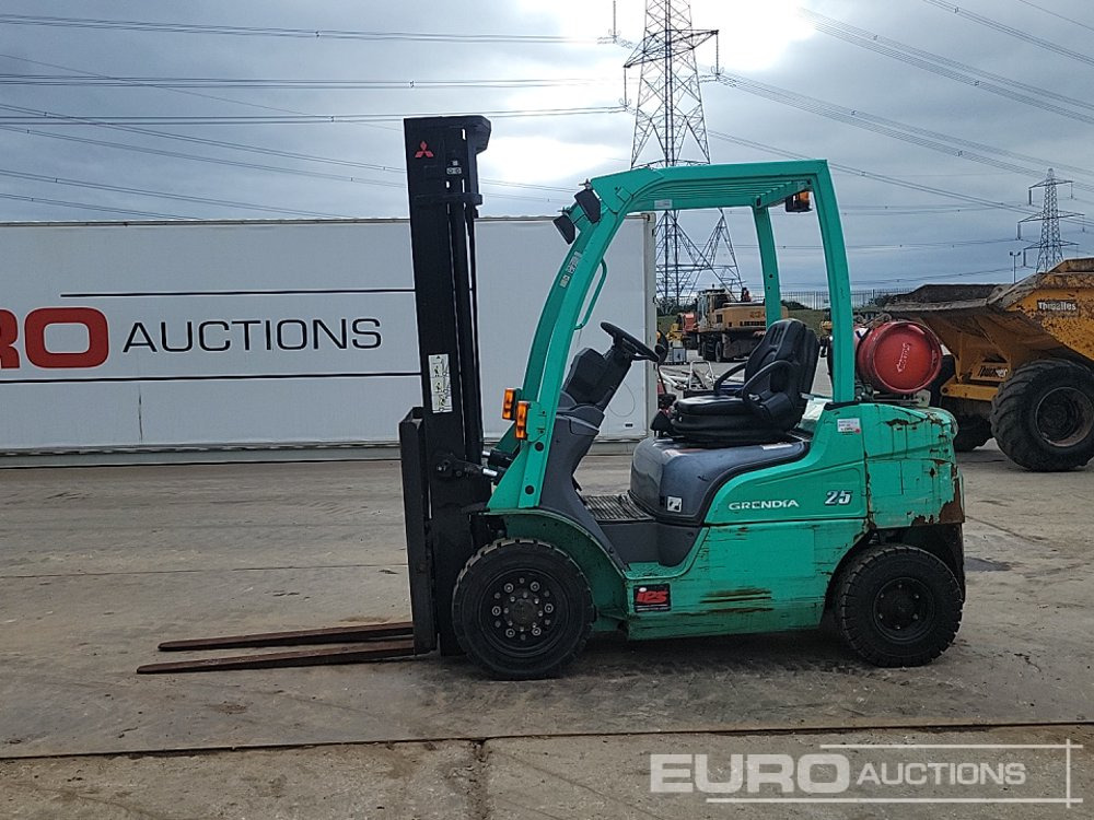 2013 Mitsubishi FG25N - Empilhadeira: foto 2 2013 Mitsubishi FG25N - Empilhadeira: foto 2