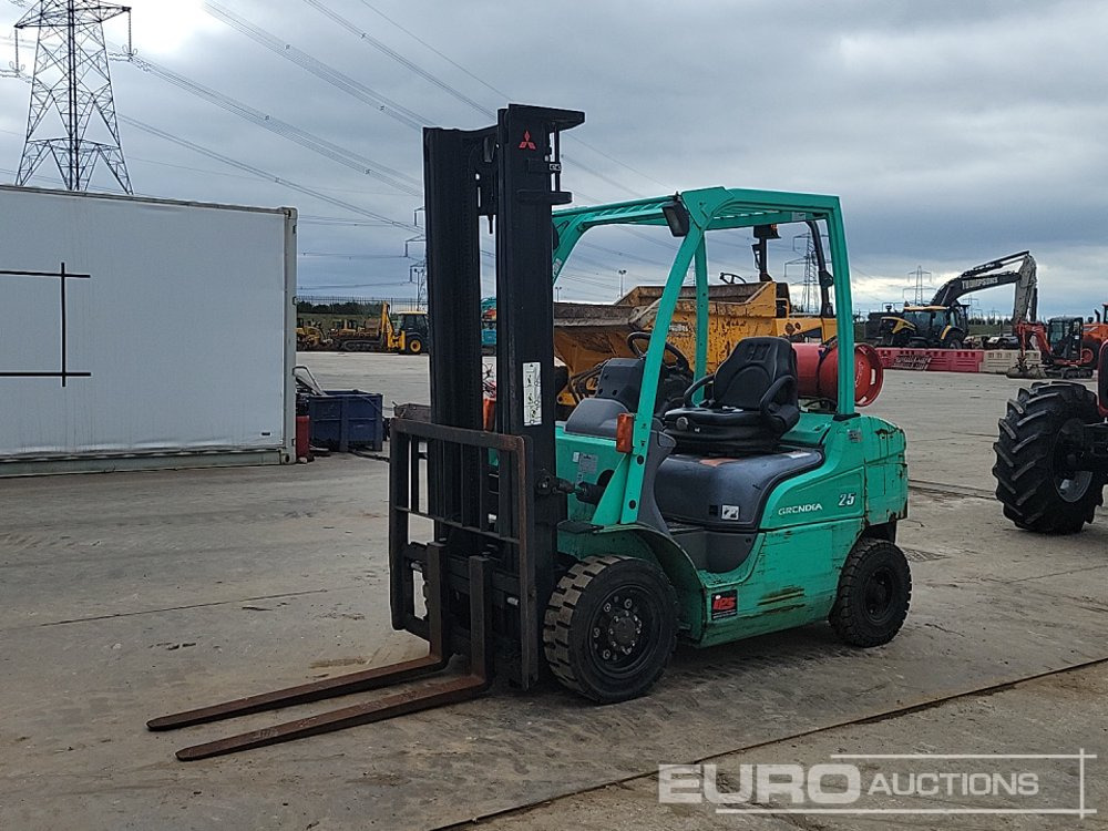 2013 Mitsubishi FG25N - Empilhadeira: foto 1 2013 Mitsubishi FG25N - Empilhadeira: foto 1