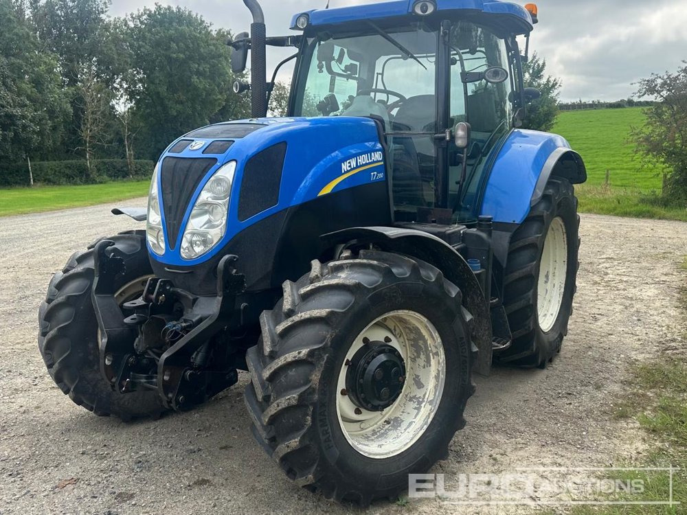 2013 New Holland T7.200 - Trator: foto 2 2013 New Holland T7.200 - Trator: foto 2