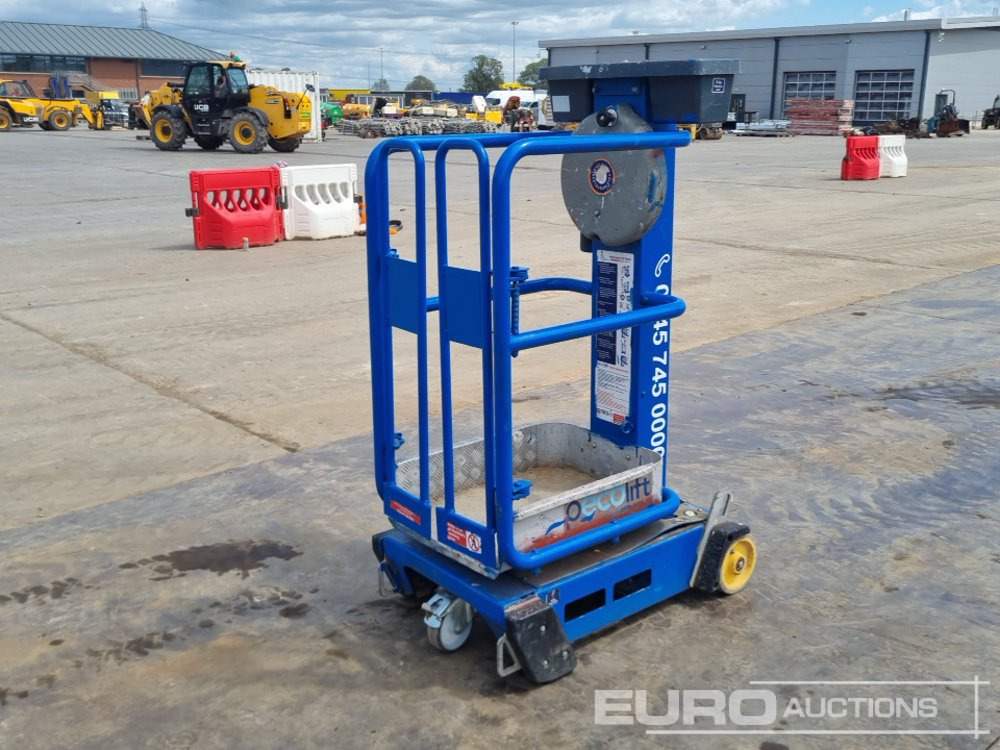 2013 Power Towers Pecolift - Plataforma aérea: foto 5 2013 Power Towers Pecolift - Plataforma aérea: foto 5