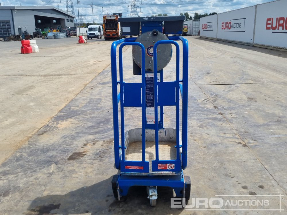 2013 Power Towers Pecolift - Plataforma aérea: foto 4 2013 Power Towers Pecolift - Plataforma aérea: foto 4