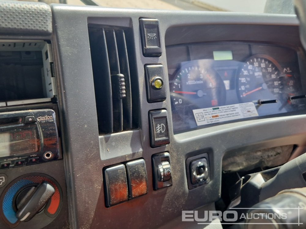 Caminhão basculante 2014 Isuzu Forward: foto 32