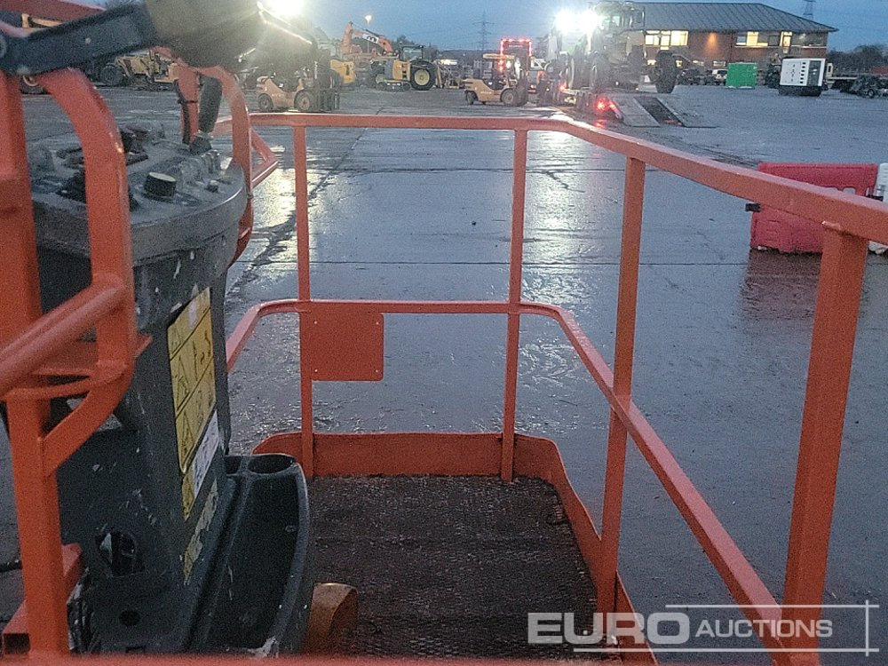 Plataforma aérea 2014 JLG 860SJ: foto 18 Plataforma aérea 2014 JLG 860SJ: foto 18