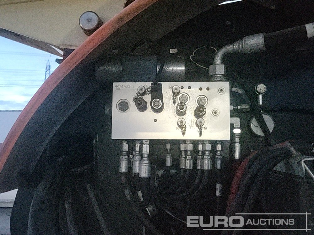 Plataforma aérea 2014 JLG 860SJ: foto 22 Plataforma aérea 2014 JLG 860SJ: foto 22