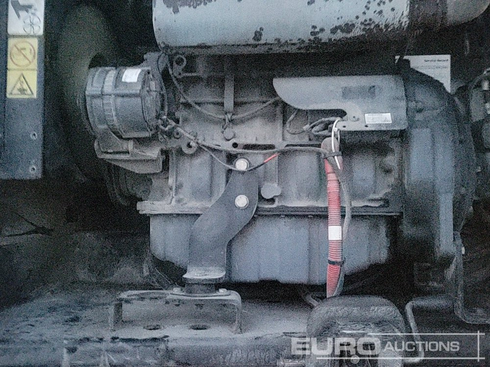 Plataforma aérea 2014 JLG 860SJ: foto 27 Plataforma aérea 2014 JLG 860SJ: foto 27