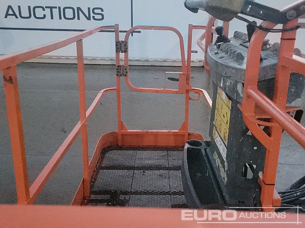 Plataforma aérea 2014 JLG 860SJ: foto 17 Plataforma aérea 2014 JLG 860SJ: foto 17