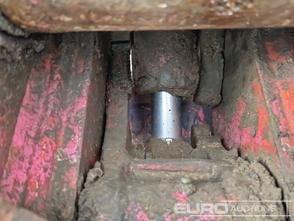 Mini escavadeira 2014 Kobelco SK85MSR-3E: foto 21